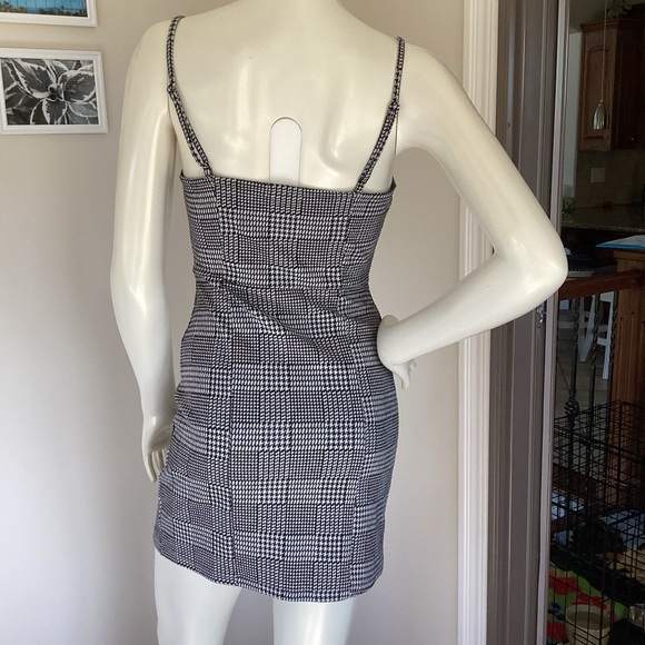 Ultra Flirt checkered Fitted Mini Dress👩‍🎤 - Picture 5 of 12